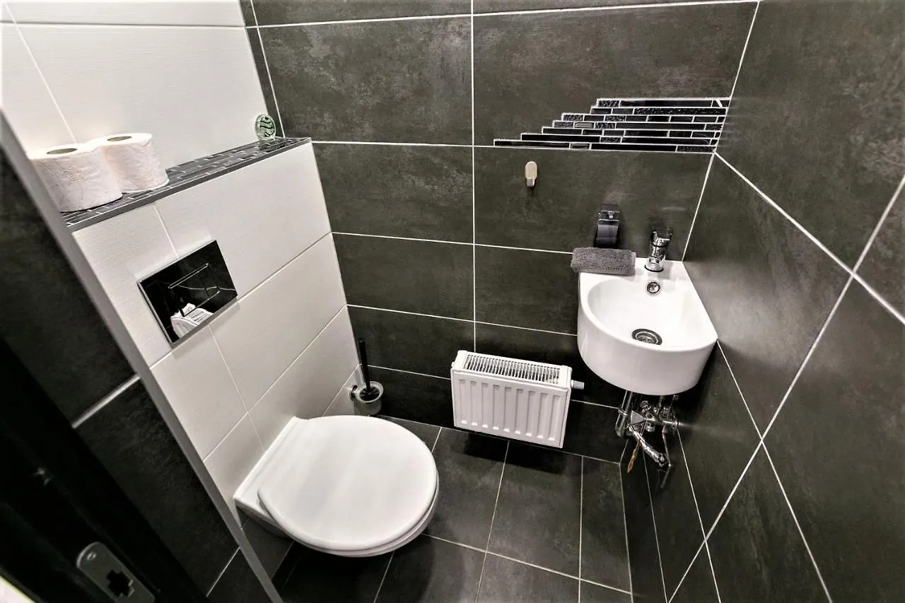 Goldcentral Apartment Art B6 Budapest