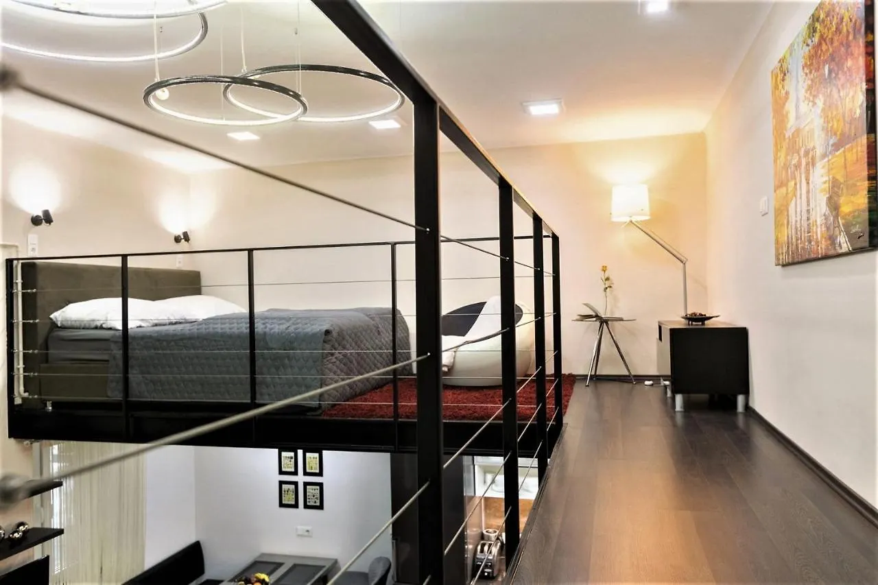 Goldcentral Apartment Art B6 Budapest 0*,