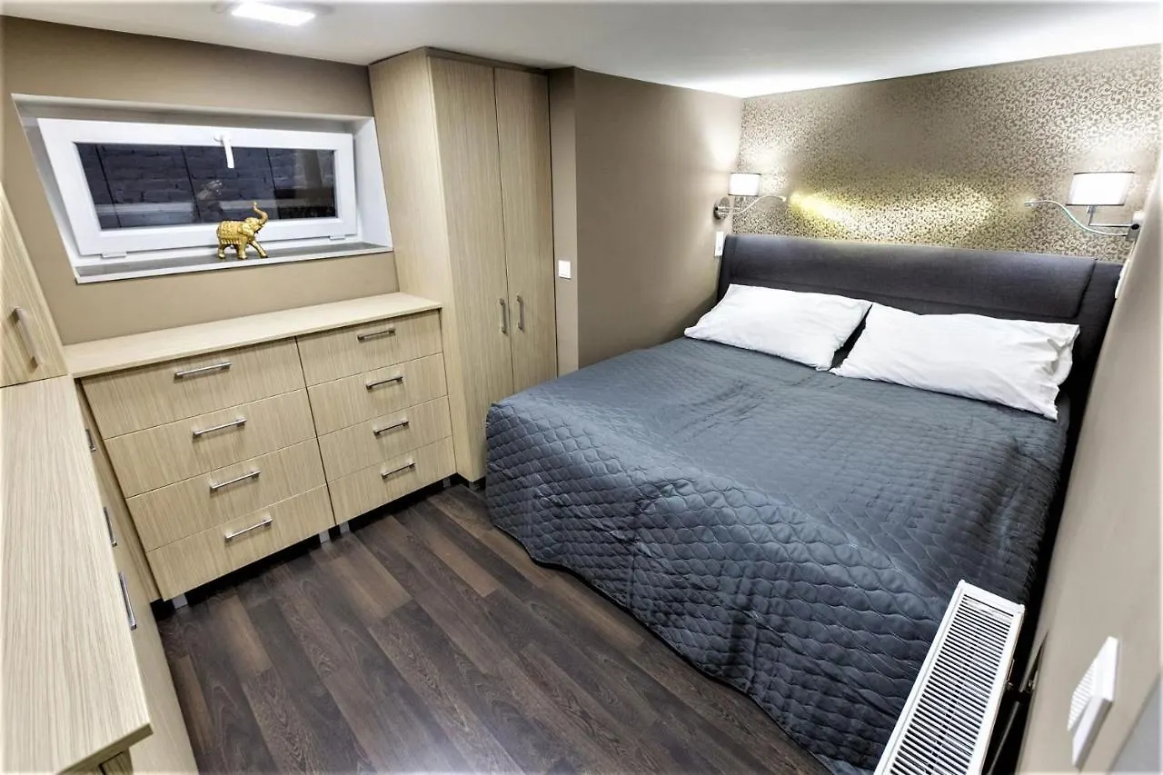 Goldcentral Apartment Art B6 Budapest